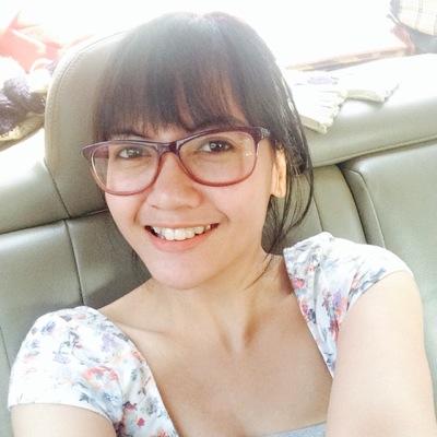 Profile Picture of Cindy Adrian (@deedcn) on Twitter