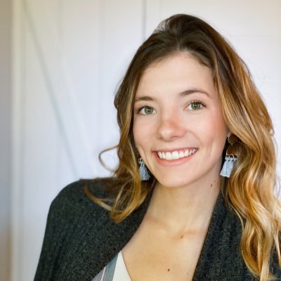 Profile Picture of Carly Adams (@acarly30) on Twitter