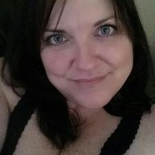 Profile Picture of Tracie Richardson (@TracieR43883742) on Twitter