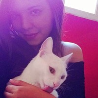 Profile Picture of Andrea Carbot (@andrea-carbot) on Quora