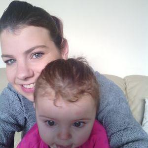 Profile Picture of Heather Staples (@StaplesHeather) on Twitter