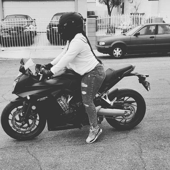 Mspeach Weatherspoon - Poshmark Profile Picture of Mspeach Weatherspoon (@mspeachw) on Poshmark