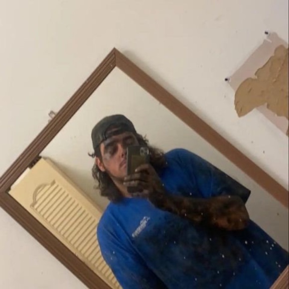 Profile Picture of Danny Marcinczyk (@danielpm724) on Poshmark