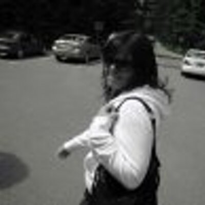 Profile Picture of Julia Richardson (@JuliaRecruits) on Twitter