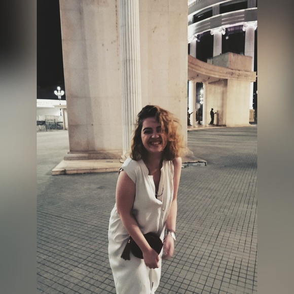 Profile Picture of Blenda Sadiku (@blendasadiku2) on Poshmark