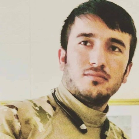 Profile Picture of Sadam Tain (@sadamhakimi44) on Poshmark