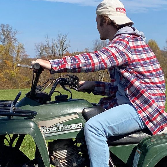 Profile Picture of Caleb Hall (@calebhall621) on Poshmark