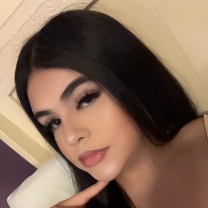 Profile Picture of Melissa Angulo 🦋 (@angulxo_) on Tiktok