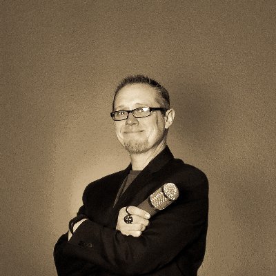 Profile Picture of Adam Travis Glenn (@lifeofatrav) on Twitter