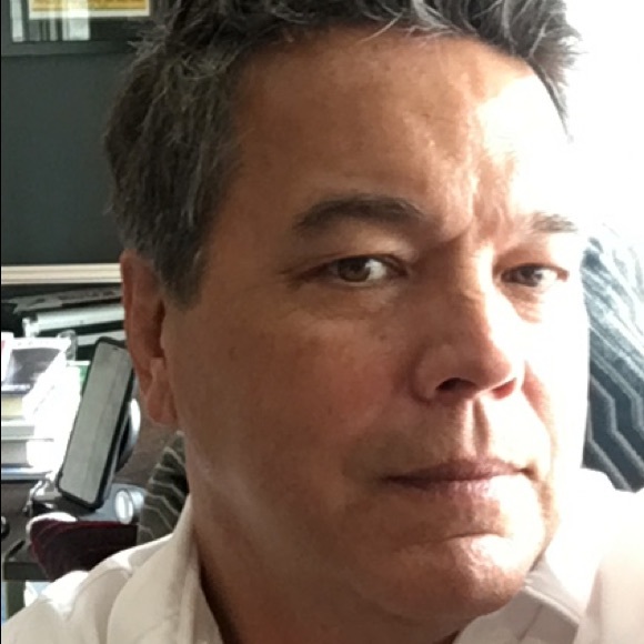 Profile Picture of Craig Woelfel (@craigwoelfel) on Poshmark