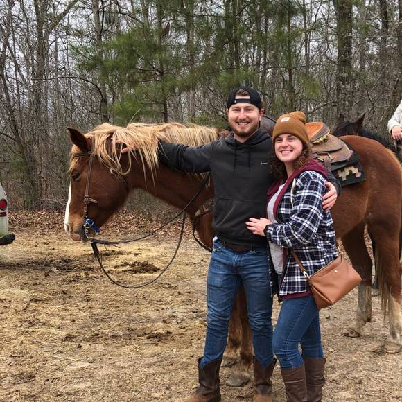 Profile Picture of Johnna Webb (@johnnawebb) on Poshmark