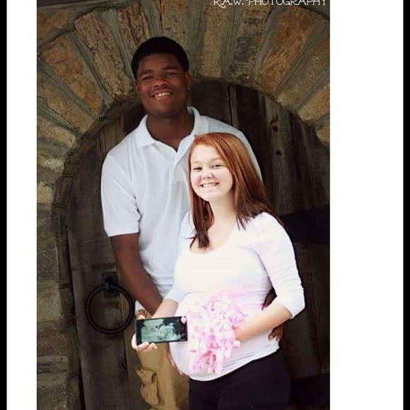 Profile Picture of Brianna Feltner (@laylasmommy1116) on Poshmark