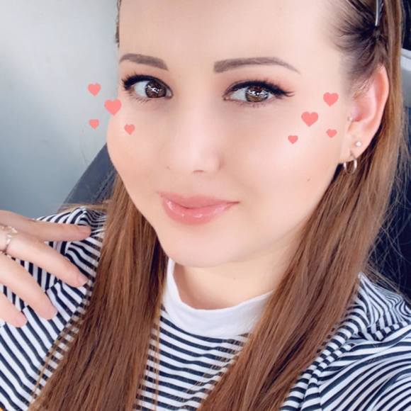 Profile Picture of Paola Alvarez (@spaola619) on Poshmark
