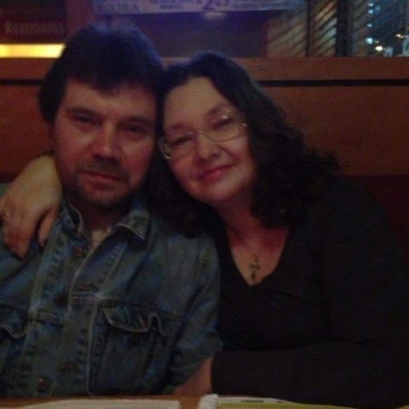 Profile Picture of Tonya Slone (@tonya_slone) on Poshmark