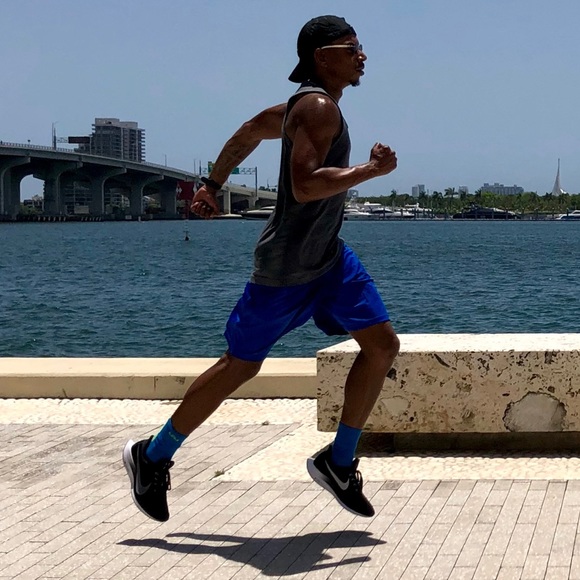 Profile Picture of Chris Washington (@cwash202305) on Poshmark