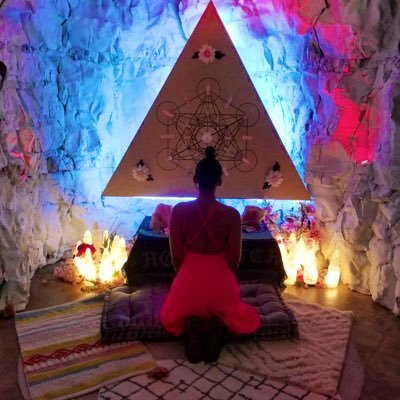 Profile Picture of DeeDee Chambers (@SayPlz2DeeDee) on Twitter