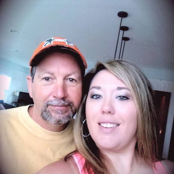 Profile Picture of Christa Tompkins (@christalt87) on Poshmark