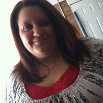 Profile Picture of Rebecca Olivia Wall (@LivGagliano88) on Twitter