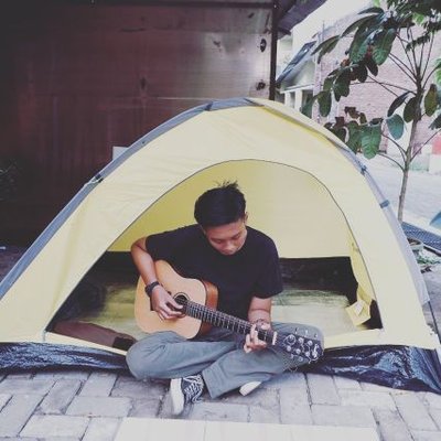 Profile Picture of D U L S. 🚽 (@FarisRosyid) on Twitter