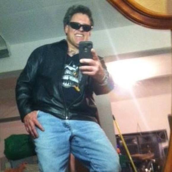 Profile Picture of Timothy Lance (@timothylance8) on Poshmark