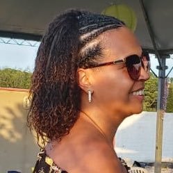 Profile Picture of Simone Machado (@machado_simone) on Twitter