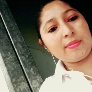 Profile Picture of Indira Espinoza (@Indirita31) on Twitter