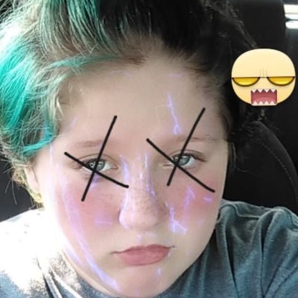 Profile Picture of Ava Fields (@avafields123) on Poshmark