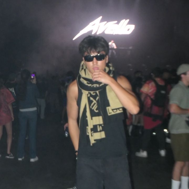 Profile Picture of james (@creamybagels123) on Tiktok