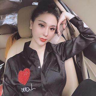 Profile Picture of Nguyễn Tú Linh (Ham chơi) (@tulinh.8071) on Facebook