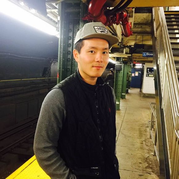 Profile Picture of Bryan Huang (@bryan_huang) on Poshmark