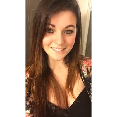 Profile Picture of Gina (@g_block18) on Twitter