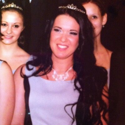 Profile Picture of Aczél Amanda Nóra (@kicsiamy) on Twitter