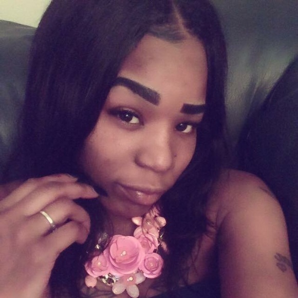 Profile Picture of Bianca Berry (@biancab0718) on Poshmark