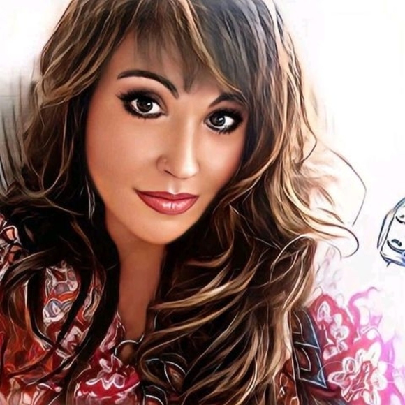 Profile Picture of Kimmie Gaddy (@kimmie_gaddy) on Poshmark