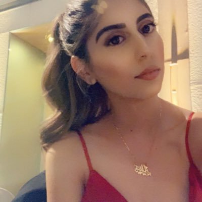 Profile Picture of Liabearayache (@AliaAyache) on Twitter