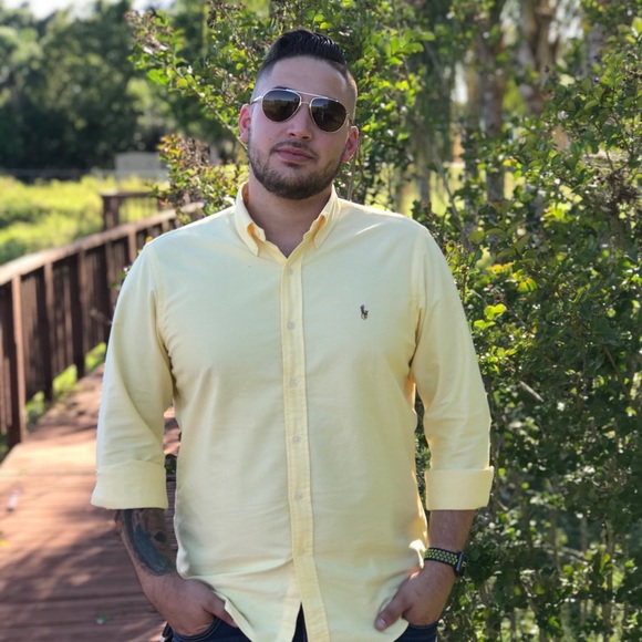 Profile Picture of Kevin Roque (@kevr1194) on Poshmark