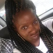 Profile Picture of Crystal Gardner (@hotlois84) on Twitter