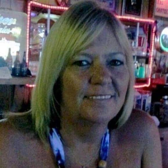 Profile Picture of Teresa Kurts (@teresakurts) on Poshmark