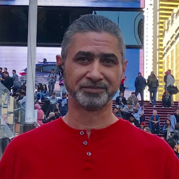 Profile Picture of Mohamed Mahran (@mohamedmahran) on Poshmark