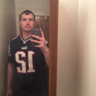Profile Picture of Eric Sharpe (@Ericsharpe13) on Twitter