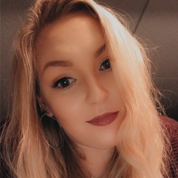 Profile Picture of Taylor Purdy (@taylorpurdy125) on Poshmark