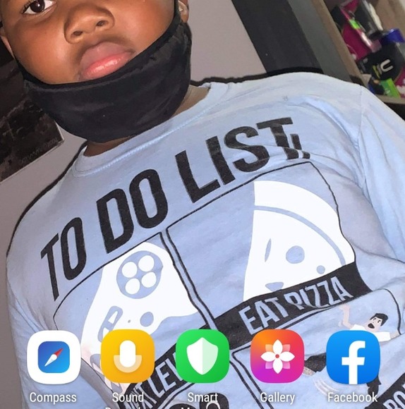 Profile Picture of Charles Andrews (@charlesandre800) on Poshmark