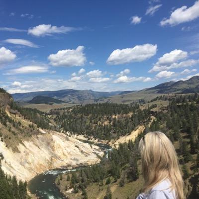 Profile Picture of Joyce Armstrong (@huskymom24) on Twitter