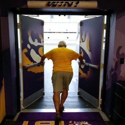 Profile Picture of Mike Serio (@MSerioLSU) on Twitter