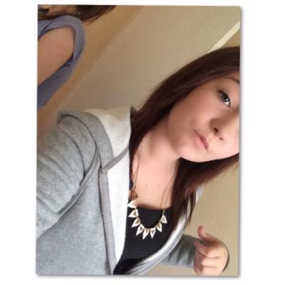 Profile Picture of Sophie Louise Keene (@sophieloukeenex) on Twitter