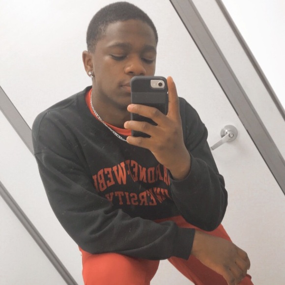 Profile Picture of Tyreese Phillips (@thatkidtp) on Poshmark