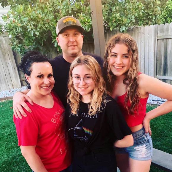 Profile Picture of Janine Peryea (@peryeas) on Poshmark