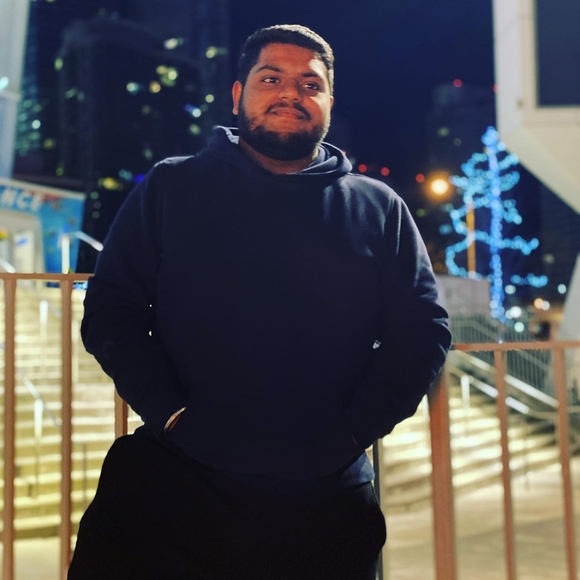 Profile Picture of Jatin Arora (@jarora324) on Poshmark