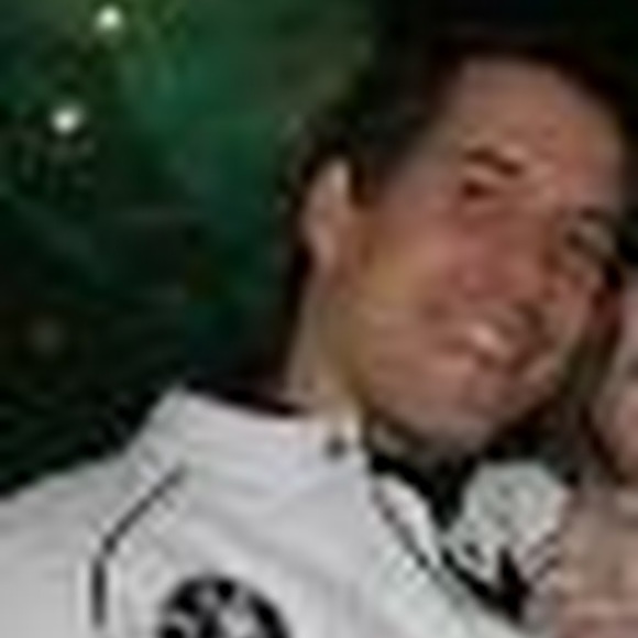 Profile Picture of Alexander Van deusen (@alexvd) on Poshmark