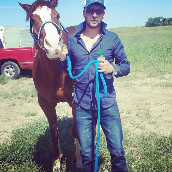 Profile Picture of Angel ivan Jacobo villegas (@angelivan19) on Poshmark